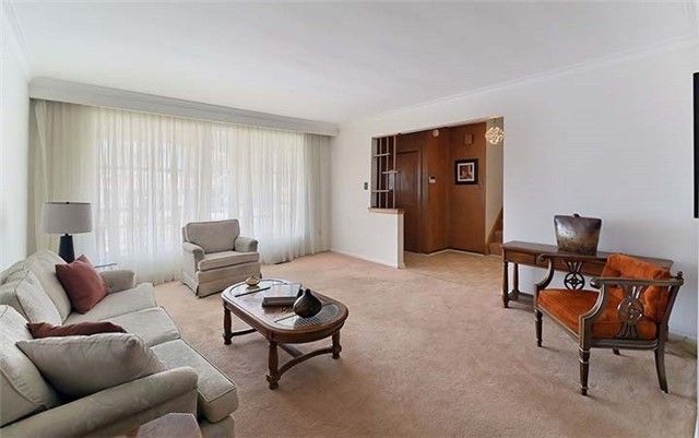 18 Winsdale Rd, Toronto, M9C2W8 | Image 3