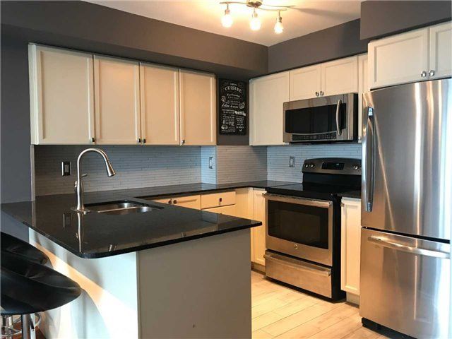 2102 - 33 Elm Dr, Mississauga, L5B 4M2 | Image 2