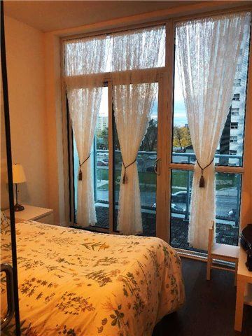 306 - 55 Speers Rd, Oakville, L6K0H9 | Image 3