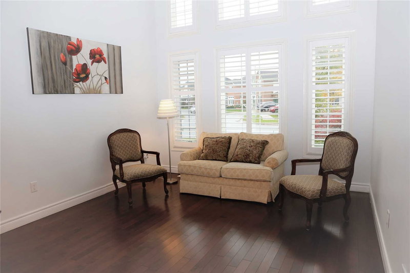 5041 Dryden Ave, Burlington, L7L6G8 | Image 2