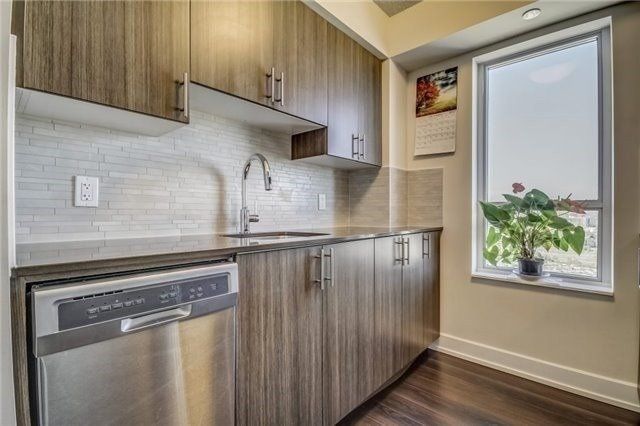 2222 - 2 Eva Rd, Toronto, M9C0A9 | Image 3