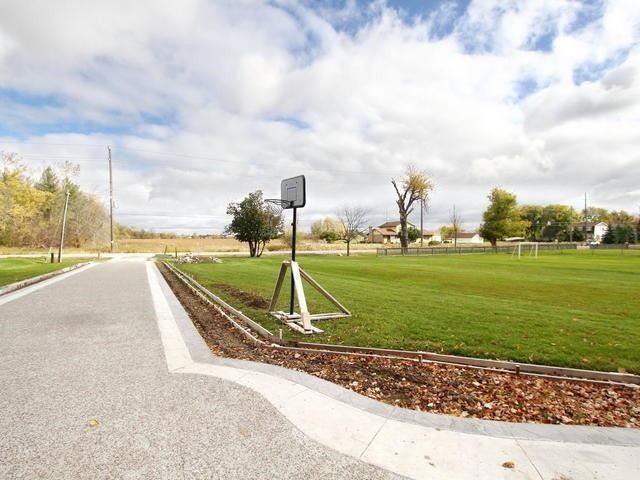 8182 Hornby Rd, Halton Hills, L0P 1E0 | Image 3