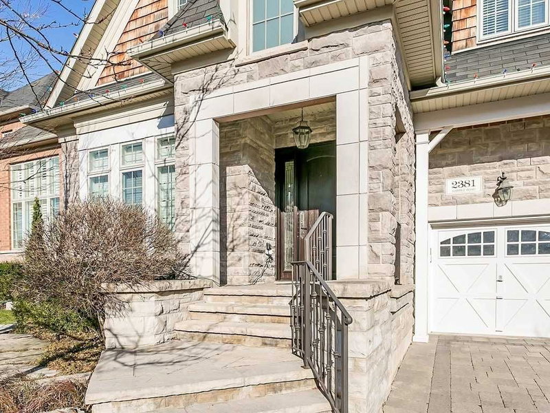 2381 Gamble Rd, Oakville, L6H 7V6 | Image 2