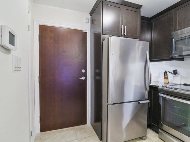 305 - 73 Washington Ave, Oakville, L6K1W5 | Image 2