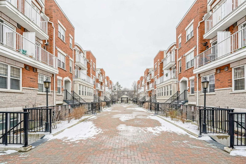 22 - 37 Four Winds Dr, Toronto, M3J1K7 | Image 2