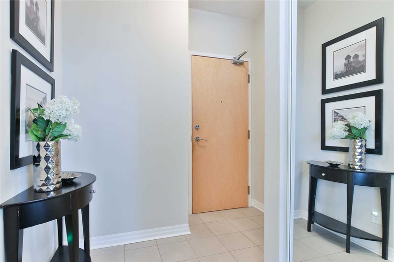 3009 - 3515 Kariya Dr, Mississauga, L5B0C1 | Image 3