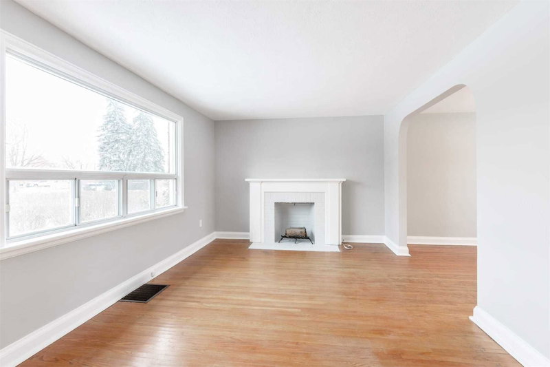 Upper - 116 Elliot St, Brampton, L6Y1W4 | Image 3