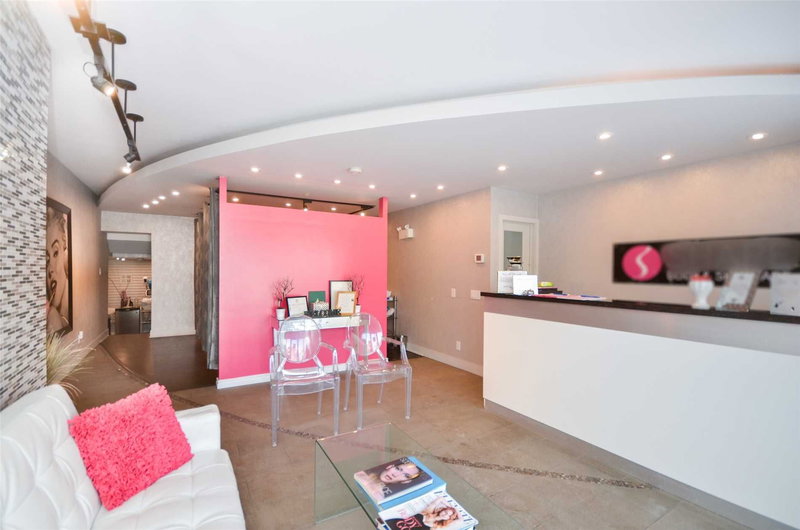 23 George St N, Brampton, L6X1R3 | Image 2