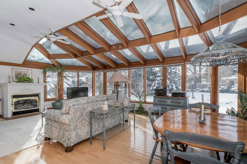 1491 Watersedge Rd, Mississauga, L5J1A5 | Image 2