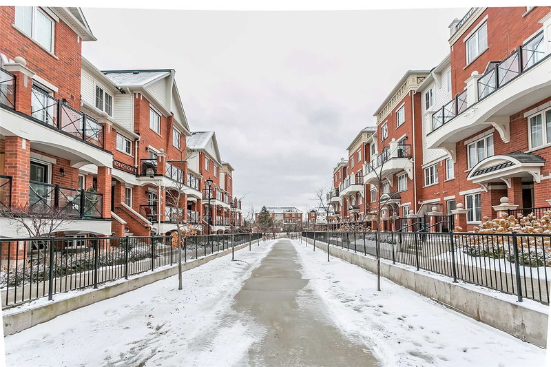 33 - 2480 Post Rd, Oakville, L6H 7C5 | Image 2