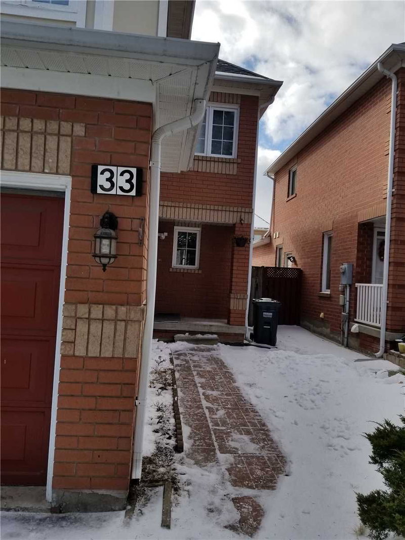 33 Clover Bloom Rd, Brampton, L6R1S2 | Image 2