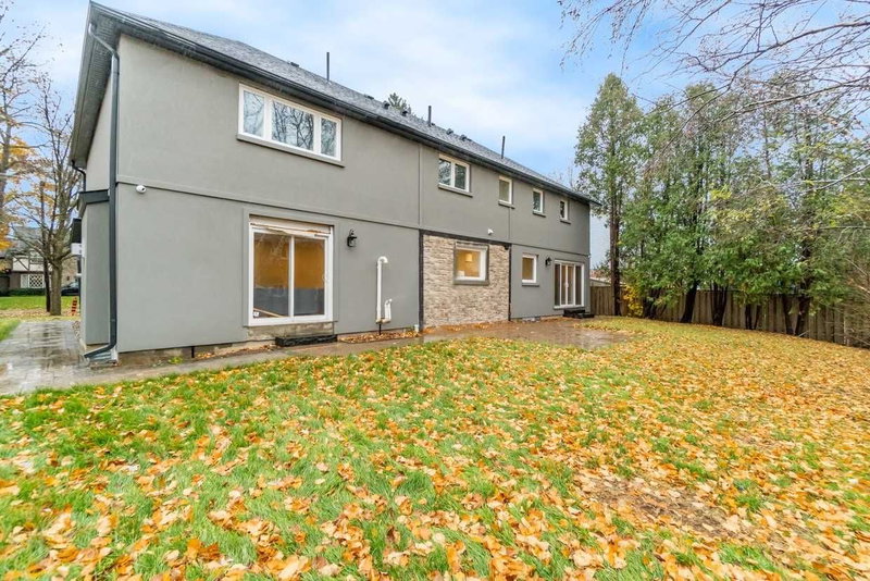 2068 Mississauga Rd, Mississauga, L5H2K6 | Image 2