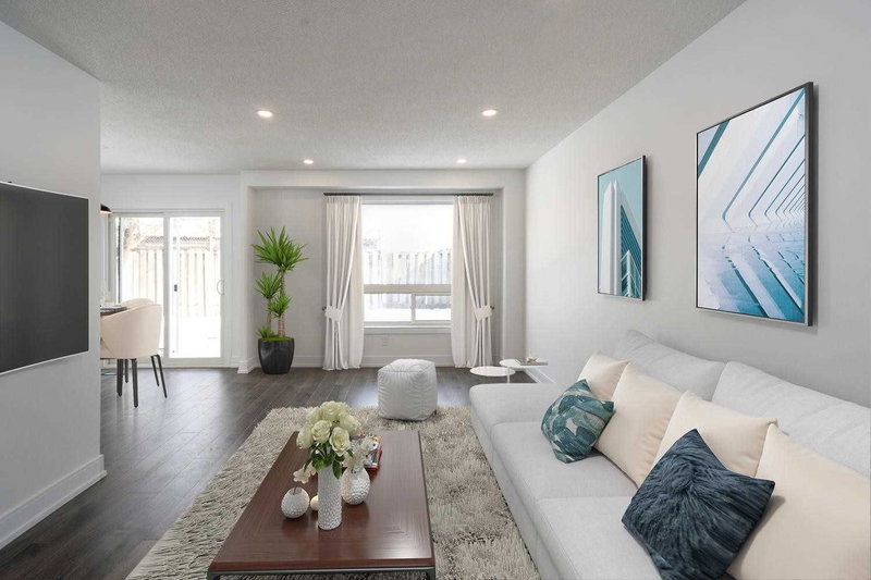 9 San Vito Way, Toronto, M3L 2G7 | Image 2