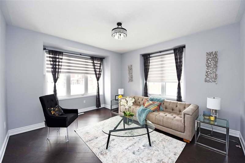 67 Veterans Dr, Brampton, L7A0T9 | Image 3