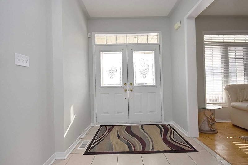 7 Chapparal Dr, Brampton, L6R3C5 | Image 3