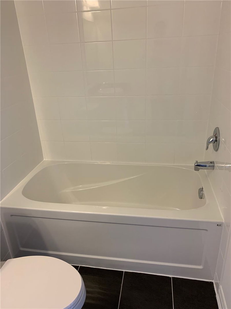 19 Averill Rd, Brampton, L7A 5A7 | Image 3