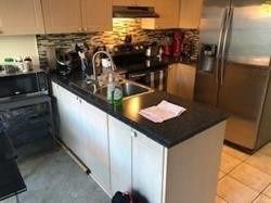 878 Blyleven Blvd, Mississauga, L5V2J3 | Image 2