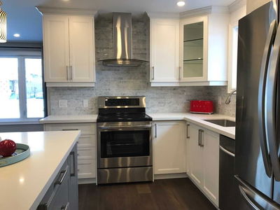 1914 Reiss Crt, Mississauga - Clarkson image-0-2
