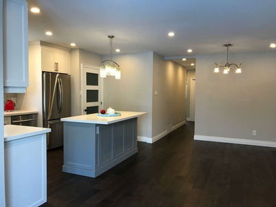 1914 Reiss Crt, Mississauga - Clarkson image-0-3