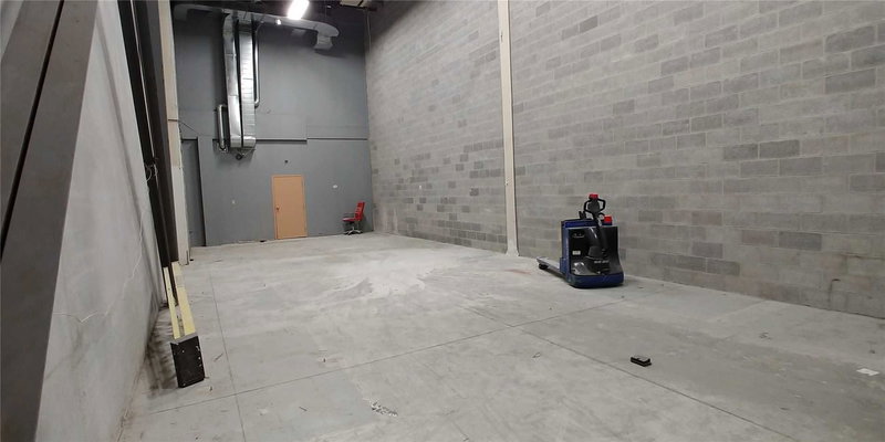 2960 Drew Rd, Mississauga, L4T0A6 | Image 3