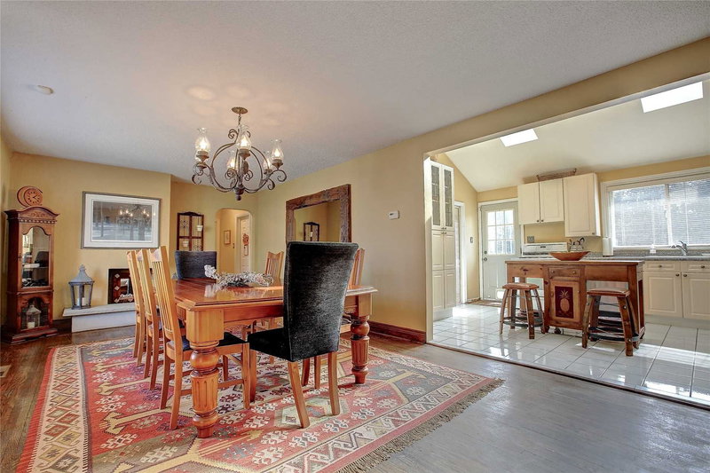 48 Birkbank Dr, Oakville, L6J 4Y9 | Image 3