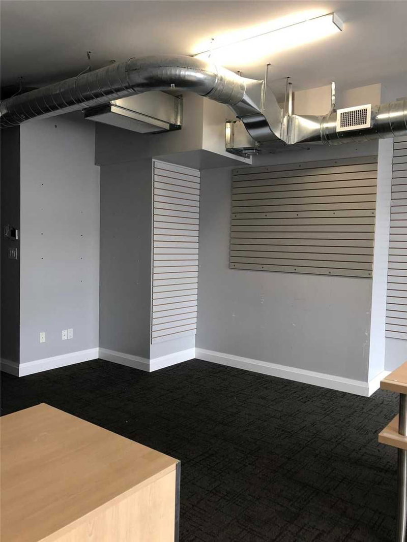 1268 Main St E, Milton, L9T8M7 | Image 3