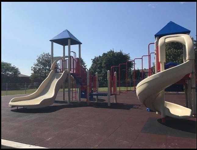 68 Winterfold Dr, Brampton, L6V3T2 | Image 3