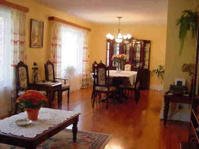 2090 Stonehouse Cres, Mississauga, L5H3J1 | Image 2