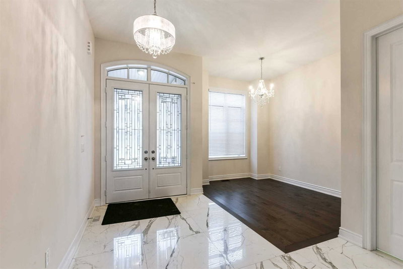 53 Threshing Mill Blvd, Oakville, L6H 0V6 | Image 3