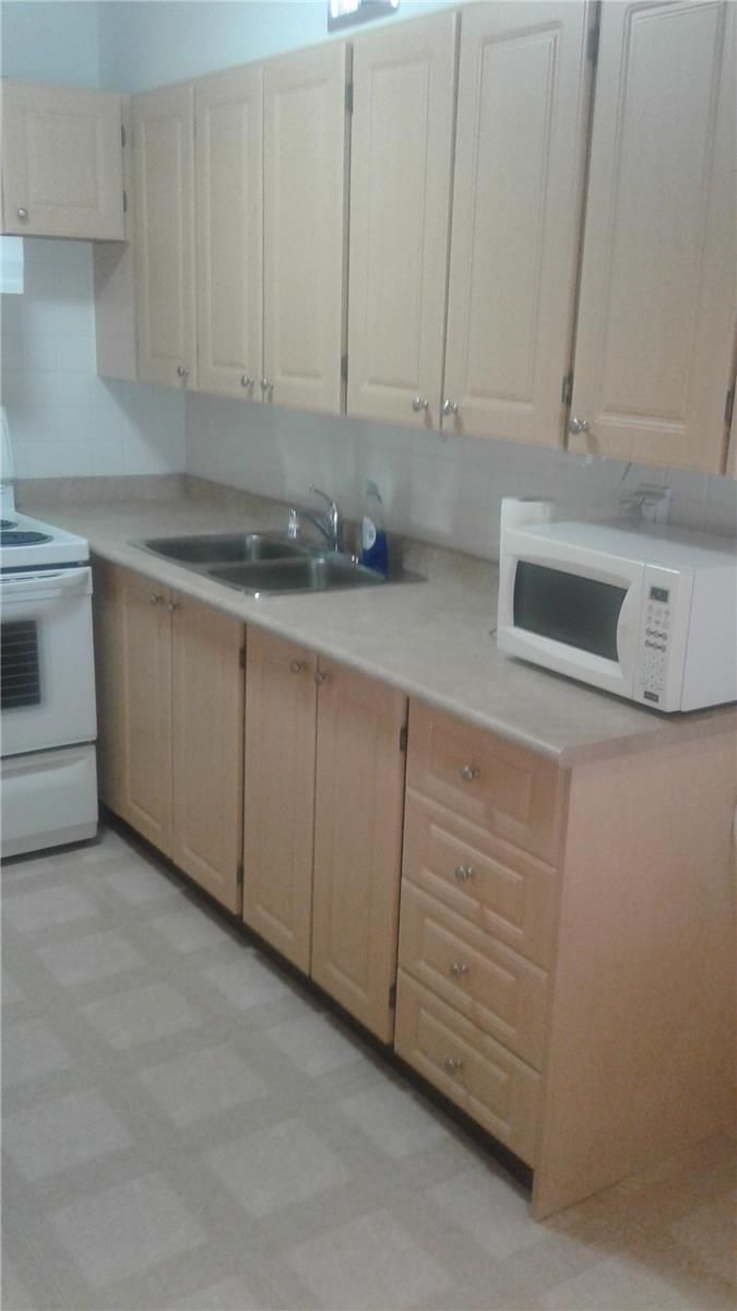 205 - 270 Scarlett Rd, Toronto, M6N4X7 | Image 3