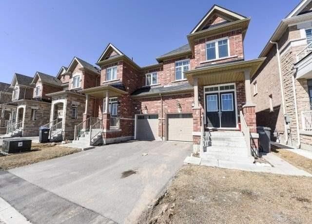 67 Baffin Cres, Brampton, L7A4L1 | Image 2