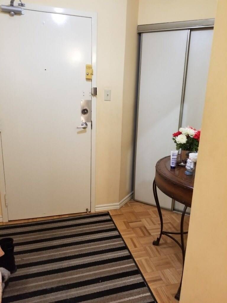 Room1