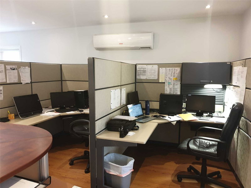 144 Queen St W, Brampton, L6X1A6 | Image 3