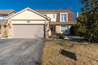 Detached House sold at 18 Markham Street, Brampton, Ontario, L6S2X7 - Central Park - MLS: W4446921