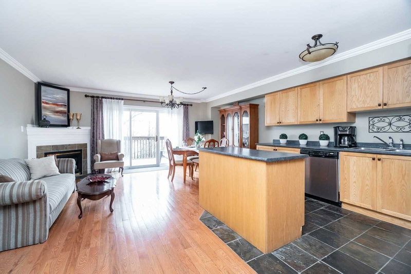 30 - 800 Dundas St W, Mississauga, L5C4S8 | Image 2