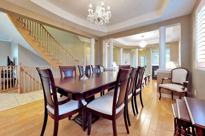 14 Oakhaven Rd S, Brampton, L6P2Y3 | Image 3