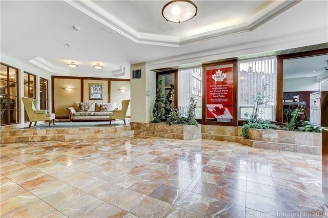 1704 - 26 Hanover Rd, Brampton, L6S4T2 | Image 3