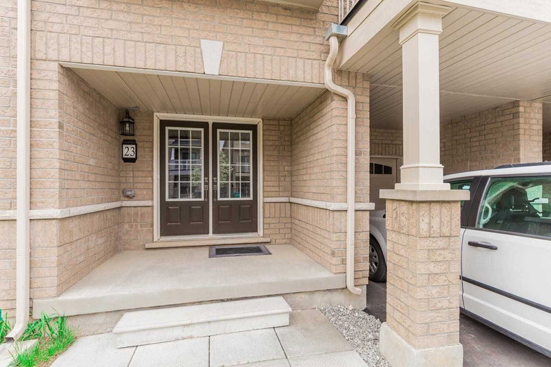 23 Francesco St, Brampton, L7A 4N6 | Image 3