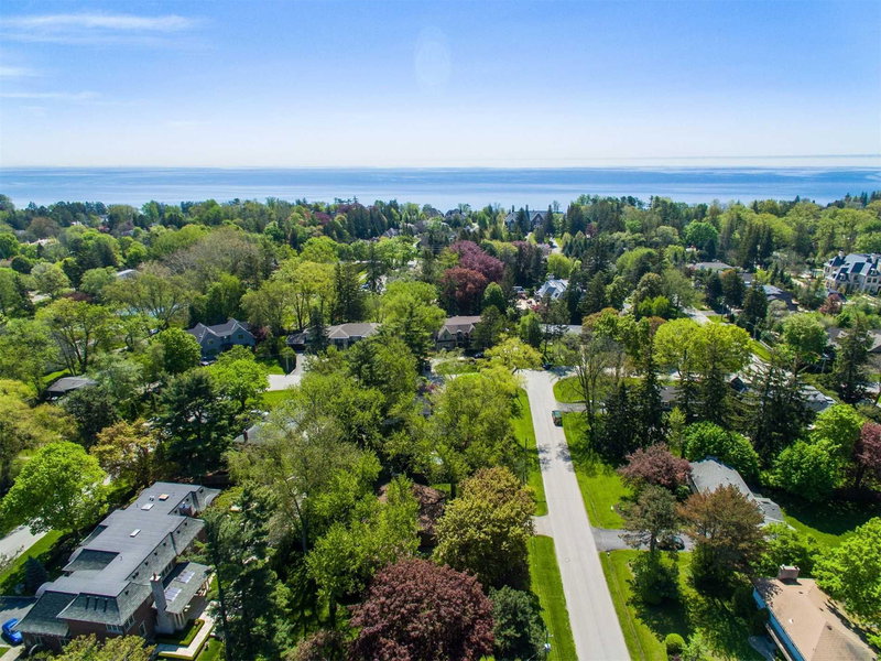 173 Dunwoody Dr, Oakville, L6J4G5 | Image 2