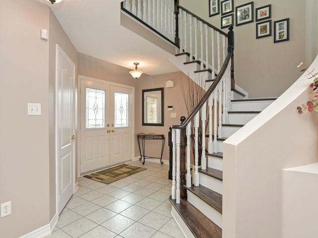 49 Cross Country Blvd, Caledon, L7E2N6 | Image 3