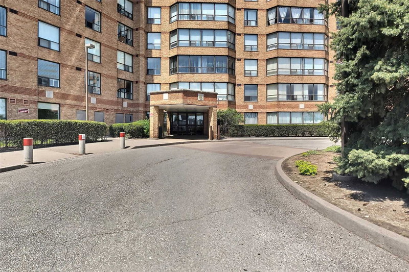 313 - 6 Humberline Dr, Toronto, M9W6X8 | Image 2