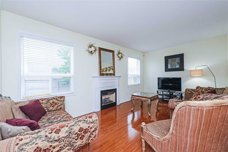 45 Iceberg Tr, Brampton, L6R 0J7 | Image 3