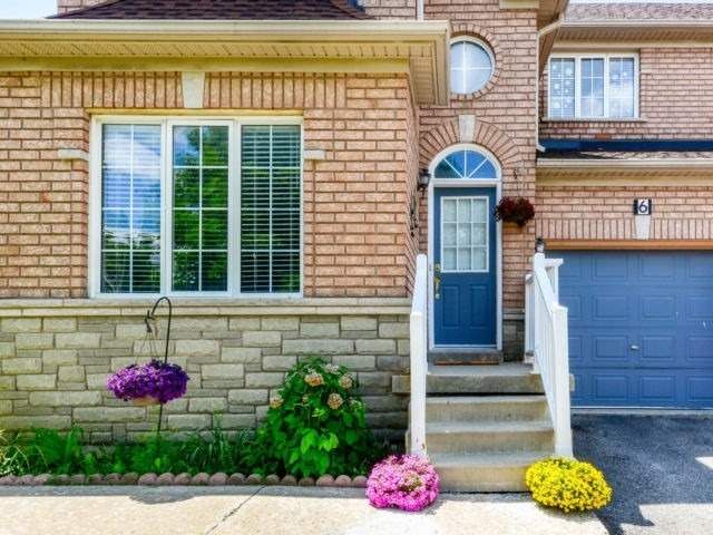 6 Beachsurf Rd, Brampton, L6R2M1 | Image 2