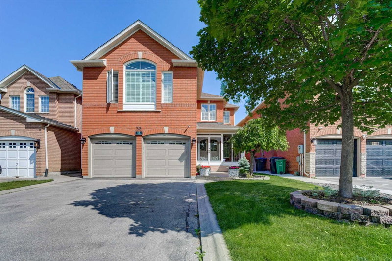 33 Southbend Dr, Brampton, L7A1K5 | Image 2