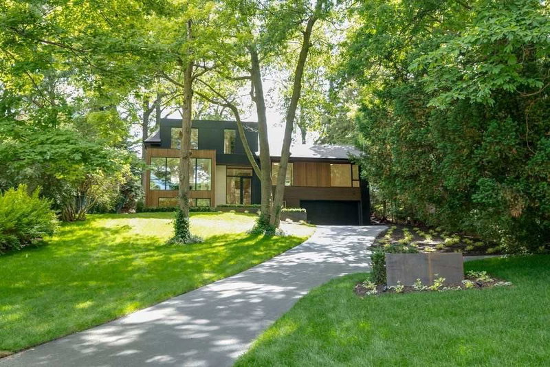 30 Edenbrook Hill, Toronto, M9A3Z6 | Image 3