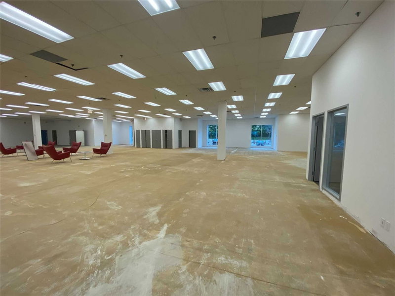 206 - 1075 North Service Rd W, Oakville, L6M3E3 | Image 3