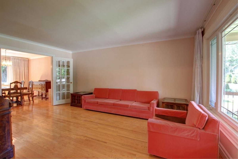 1264 Kane Rd, Mississauga, L5H 2M3 | Image 3