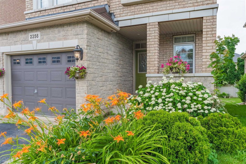 2356 Hilda Dr, Oakville, L6H7M9 | Image 2