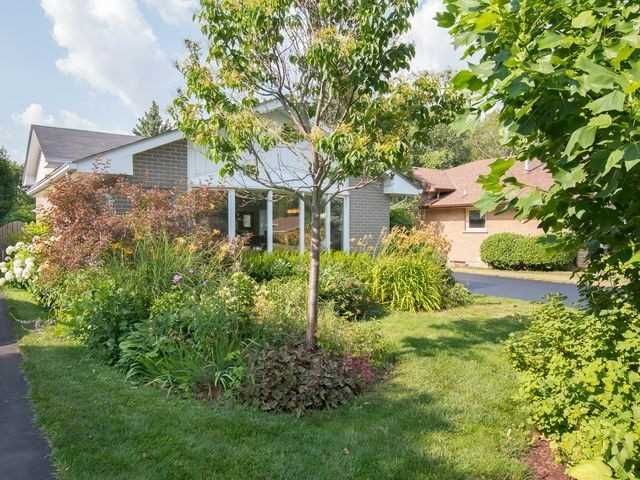 215 Zina St, Orangeville, L9W1E9 | Image 2