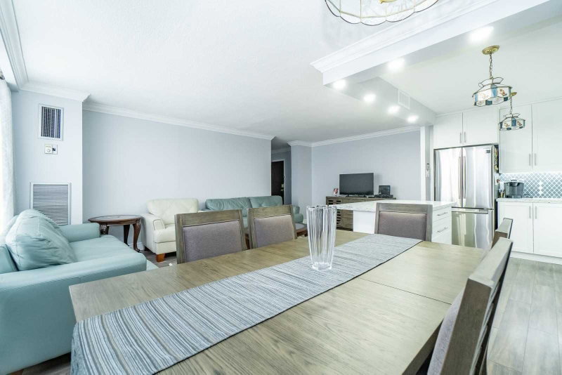 Room1